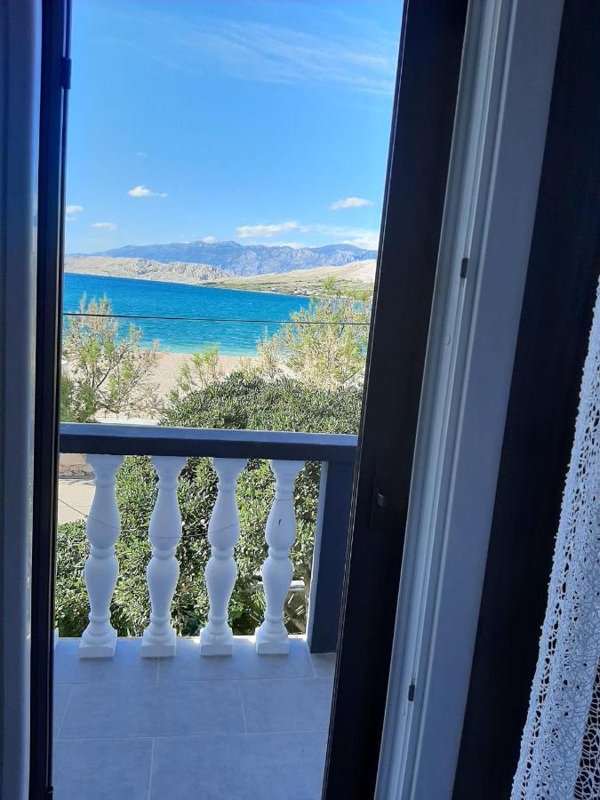 Rooms & Apartments Kaurloto باغ المظهر الخارجي الصورة